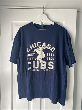 Chicago Cubs Retro Style Navy Graphic Tee 2XL Redbubble